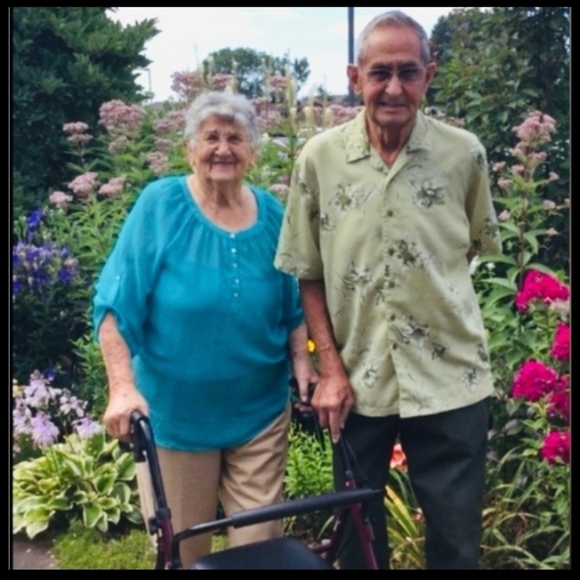 1910 Green Studebaker Plastic Electric Toy Car Vintage - Picture 15 of 16